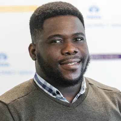 Portrait of Lidao Betema, Managing Director of Lidao Innovations